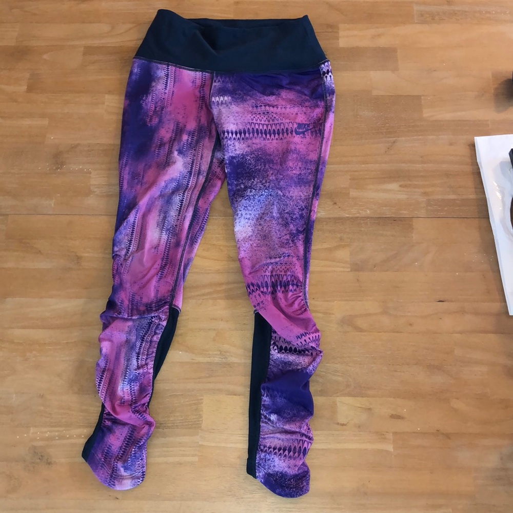 Nike dri-fit exercise leggings